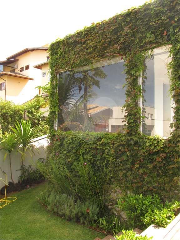 Casa à venda com 3 quartos, sendo 1 suíte, no condomínio Alpes de Vinhedo, Vinhedo - SP