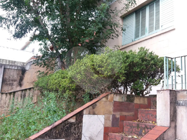 Terreno à venda com 3 quartos em Vila Guilherme, São Paulo, SP