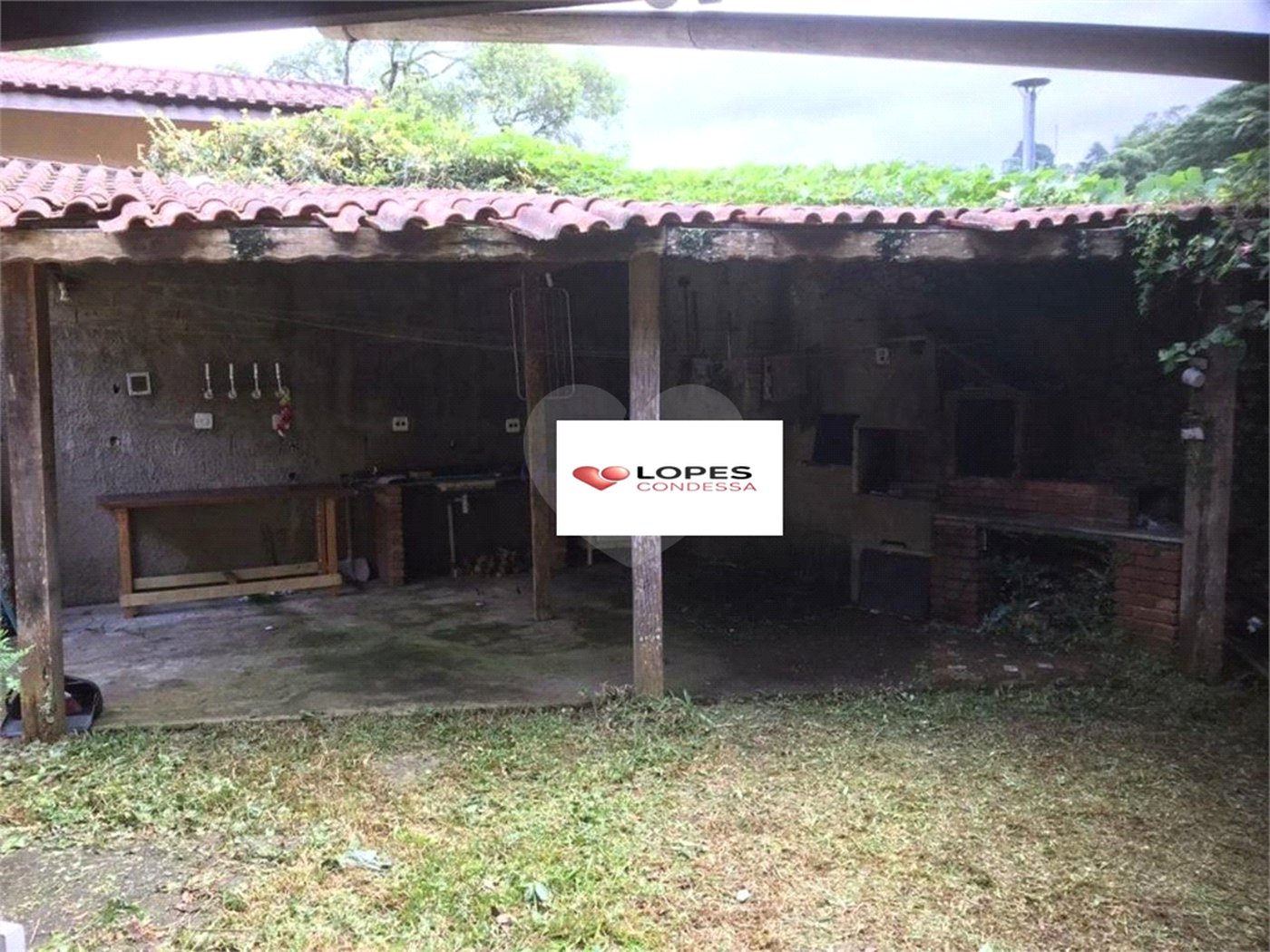 Casa Térrea à venda com 3 quartos, sendo 2 suítes, em Roseira, Mairiporã, SP