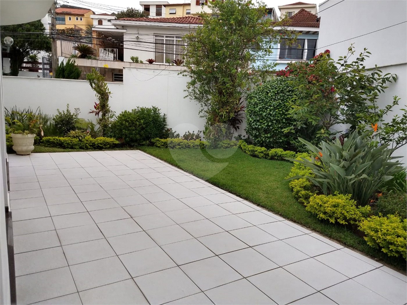 Sobrado à venda com 3 quartos, sendo 1 suíte,  em Jardim Franca, São Paulo, SP