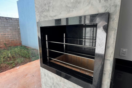 Casa à venda com 3 quartos, sendo 1 suíte,  em Residencial Costa Leste, Três Lagoas, MS