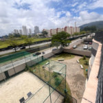 Apartamento à venda com 2 quartos, sendo 1 suíte,  em Loteamento Mogilar, Mogi das Cruzes, SP