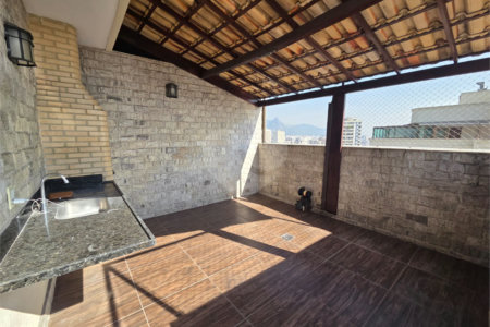 Cobertura à venda ou para alugar com 4 quartos, sendo 1 suíte,  em Tijuca, Rio de Janeiro, RJ