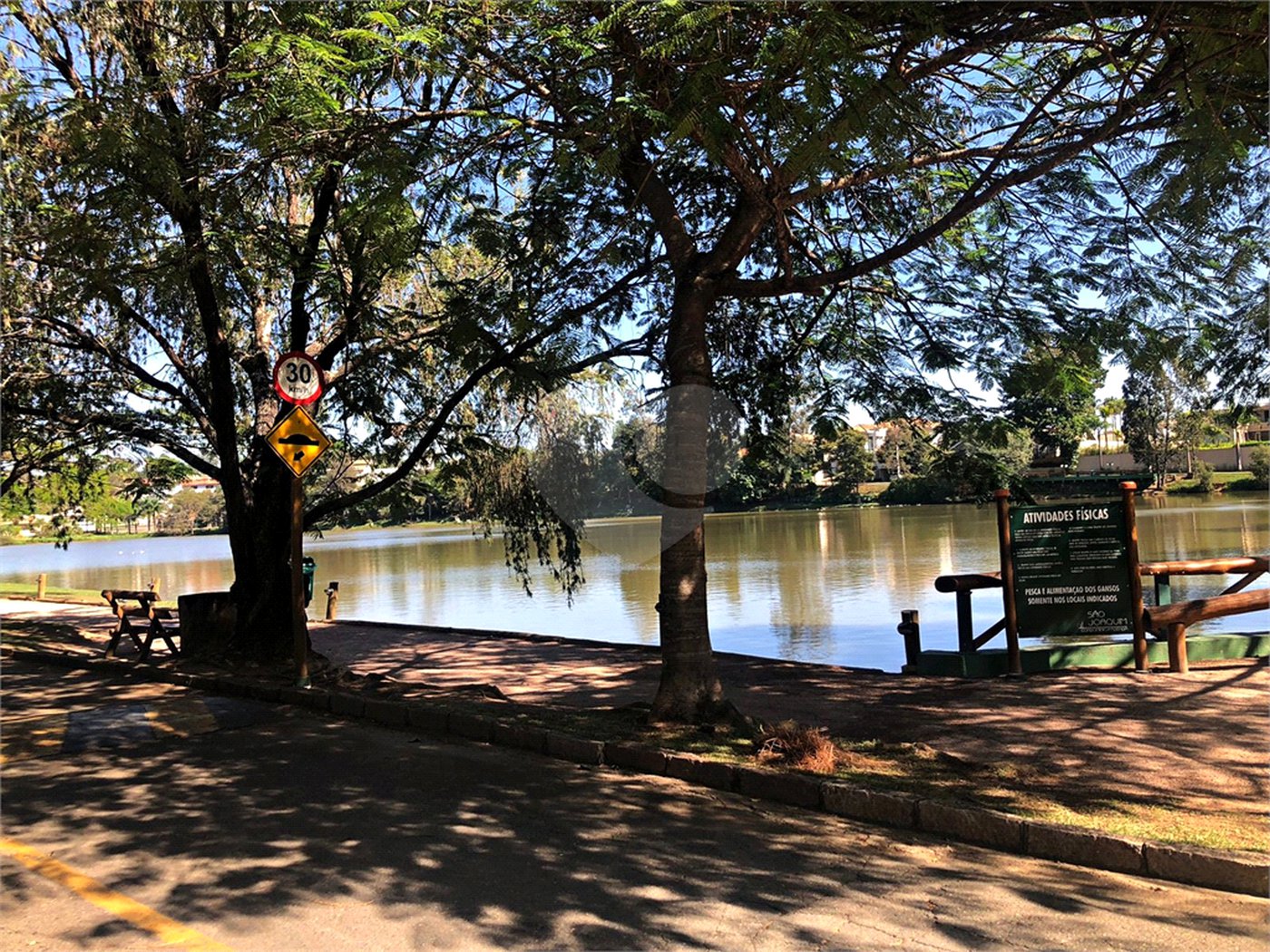 Terreno à venda no condomínio São Joaquim, Vinhedo - SP