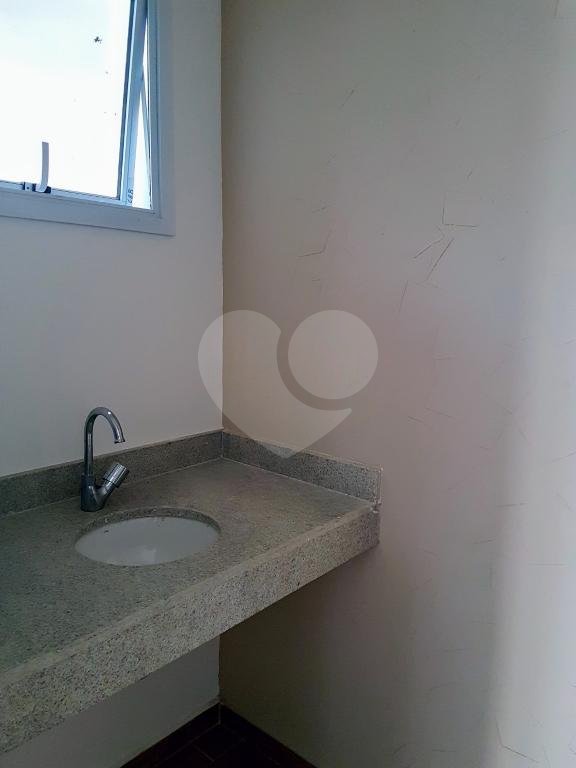 Sobrado à venda com 3 quartos, sendo 1 suíte,  em Jardim Prudência, São Paulo, SP