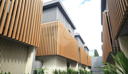 Casa à venda com 4 suítes no condomínio Plm 875, São Paulo - SP