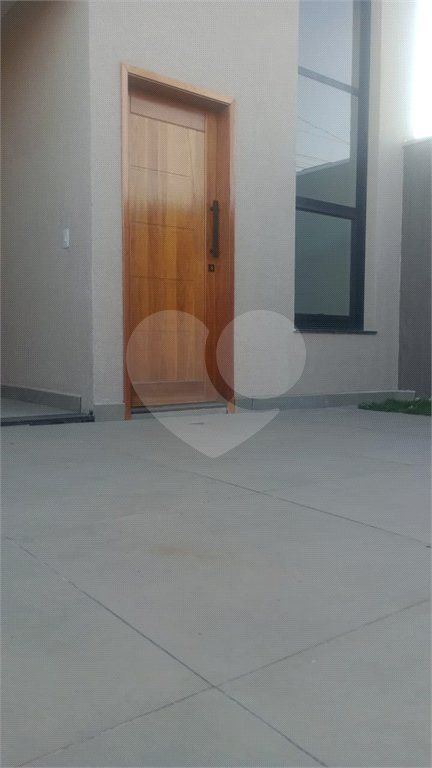 Casa à venda com 3 quartos, sendo 1 suíte,  em Balneário São João Batista 3, Peruíbe, SP