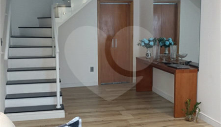 Sobrado à venda com 2 quartos em Santana, São Paulo, SP