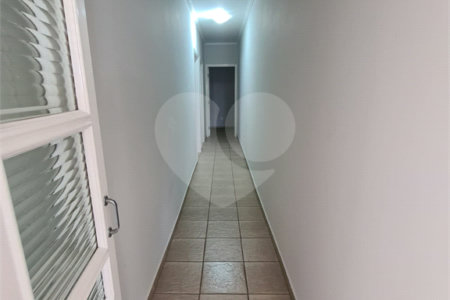Casa à venda com 3 quartos, sendo 2 suítes, no condomínio Terras de São Francisco, Vinhedo - SP
