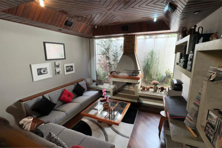 Casa à venda com 5 quartos, sendo 2 suítes,  no condomínio Village D'avignon, Sorocaba - SP