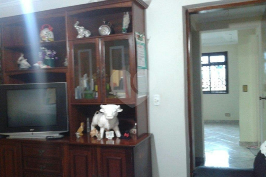 Sobrado à venda com 3 quartos, sendo 1 suíte, em Tremembé, São Paulo, SP