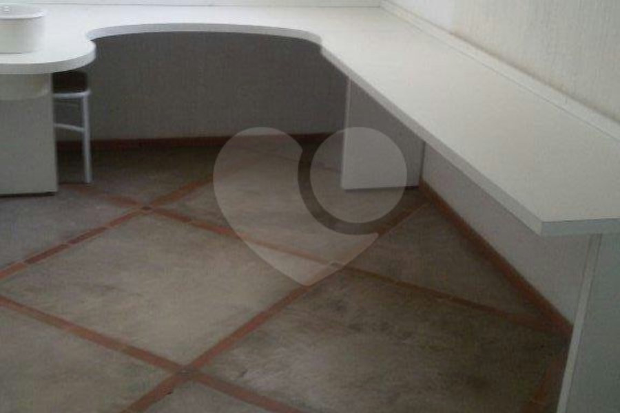 Casa à venda ou para alugar com 4 suítes no condomínio Chácara Francesa, São Paulo - SP
