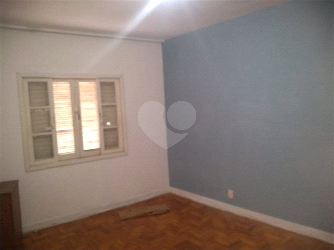 Sobrado à venda com 3 quartos em Vila Nivi, São Paulo, SP
