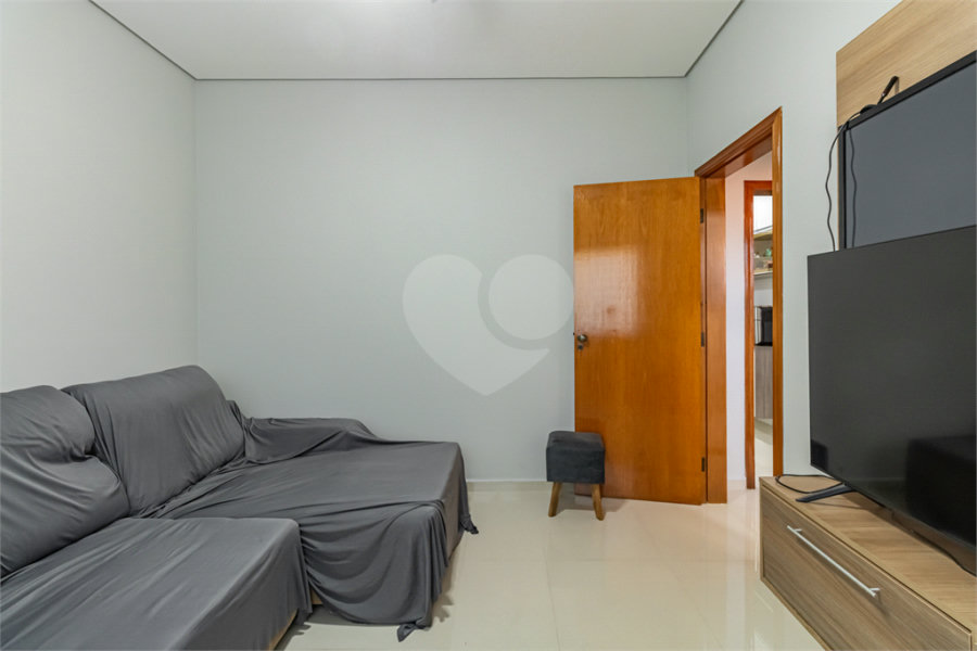 Sobrado à venda com 4 quartos, sendo 3 suítes, em Parada Inglesa, São Paulo, SP