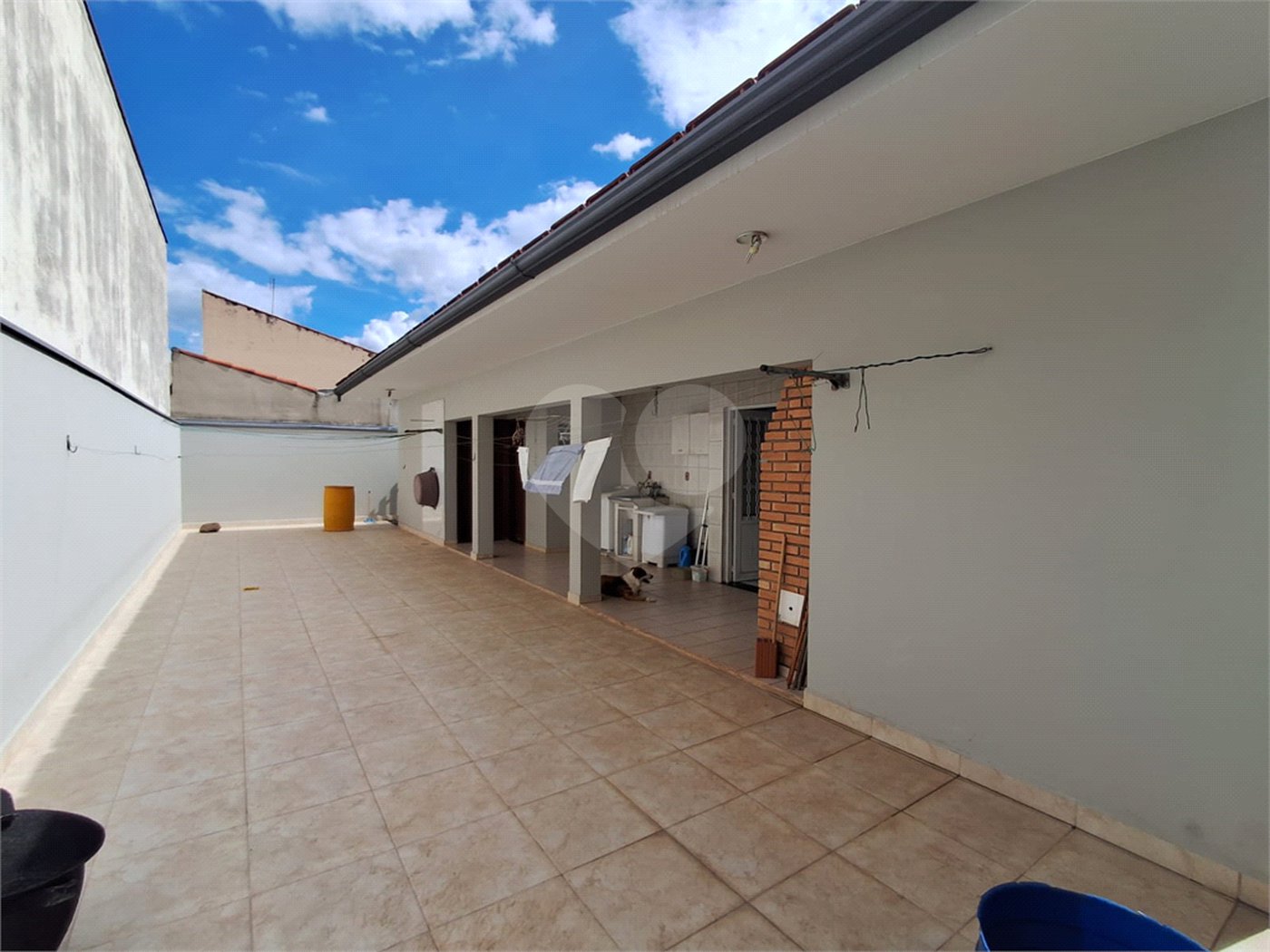Casa à venda com 4 quartos, sendo 1 suíte, em Wanel Ville, Sorocaba, SP