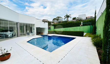 Casa à venda com 4 suítes no condomínio Dos Lagos, Itupeva - SP