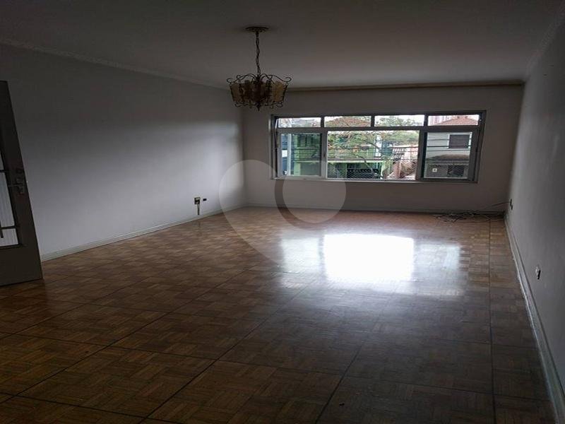 Sobrado à venda com 3 quartos, sendo 1 suíte, em Santana, São Paulo, SP