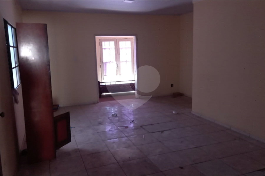 Terreno à venda com 8 quartos, sendo 2 suítes, em Santana, São Paulo, SP