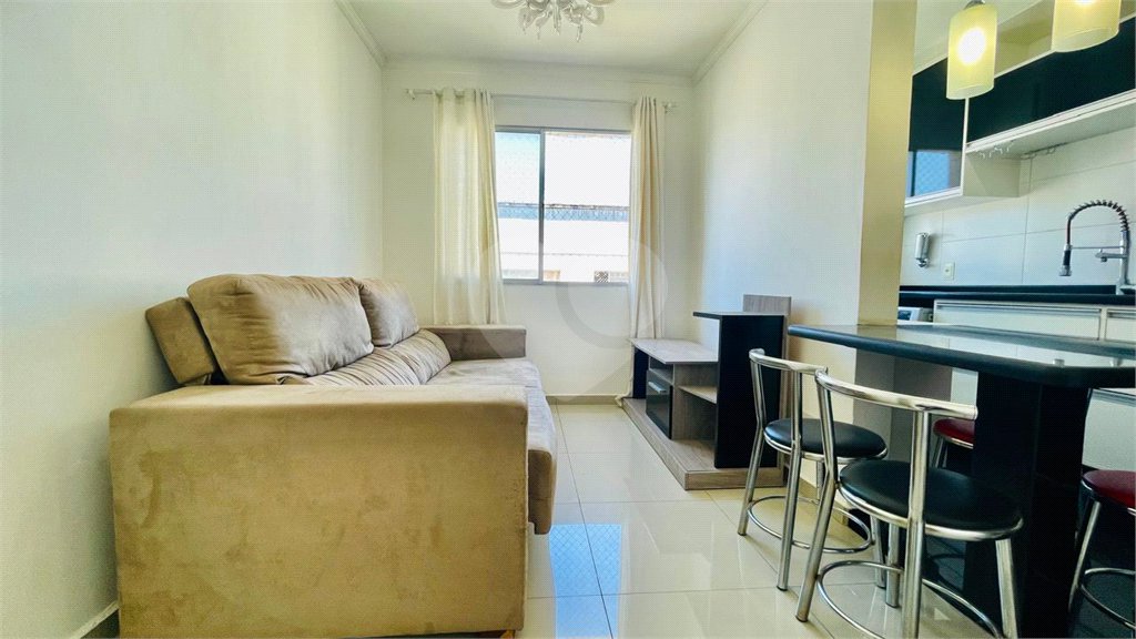 Apartamento à venda com 2 quartos em Vossoroca, Votorantim, SP