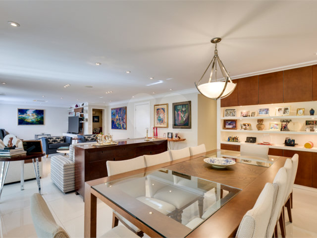 Apartamento à venda com 3 suítes em Granja Julieta, São Paulo, SP