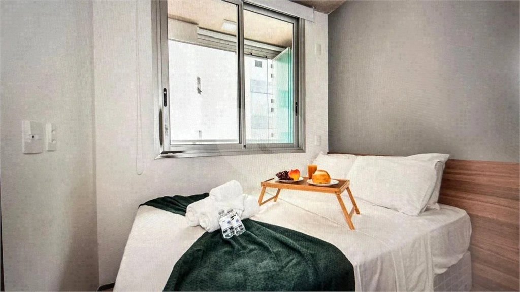 A venda Apto 40m2 com 2 dorms 2 suites próx Shopping Frei Caneca Estuda Permuta