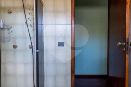 Sobrado à venda com 5 quartos, sendo 4 suítes, em Vila Galvão, Guarulhos, SP