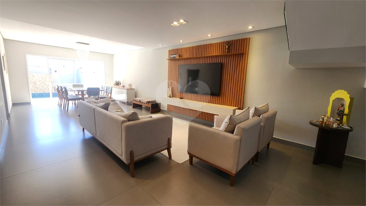 Casa à venda com 3 suítes no condomínio Residencial Villa dos Inglezes, Sorocaba - SP