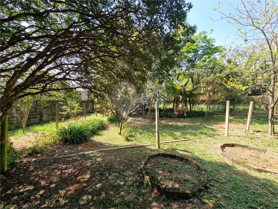 Casa à venda com 4 quartos, sendo 2 suítes, em Bosque, Vinhedo, SP
