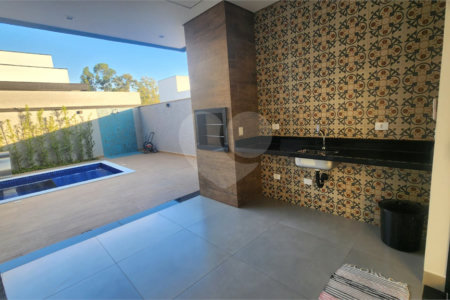 Casa à venda com 3 suítes no condomínio Sun Lake, Sorocaba - SP