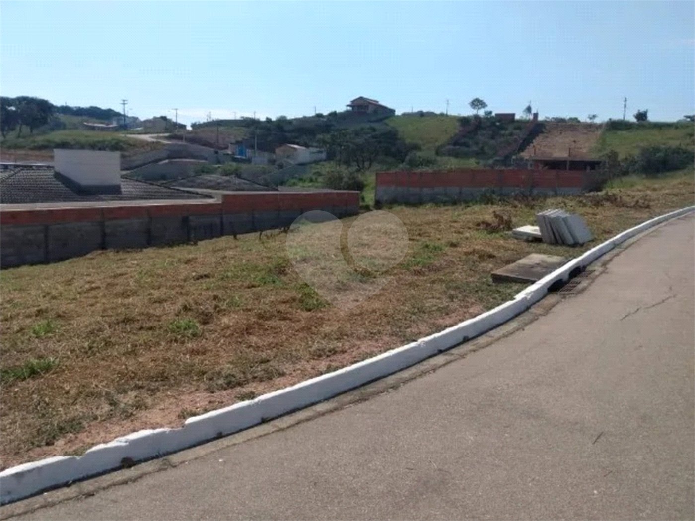 Terreno à venda no condomínio Portal do Sol, Jundiaí - SP