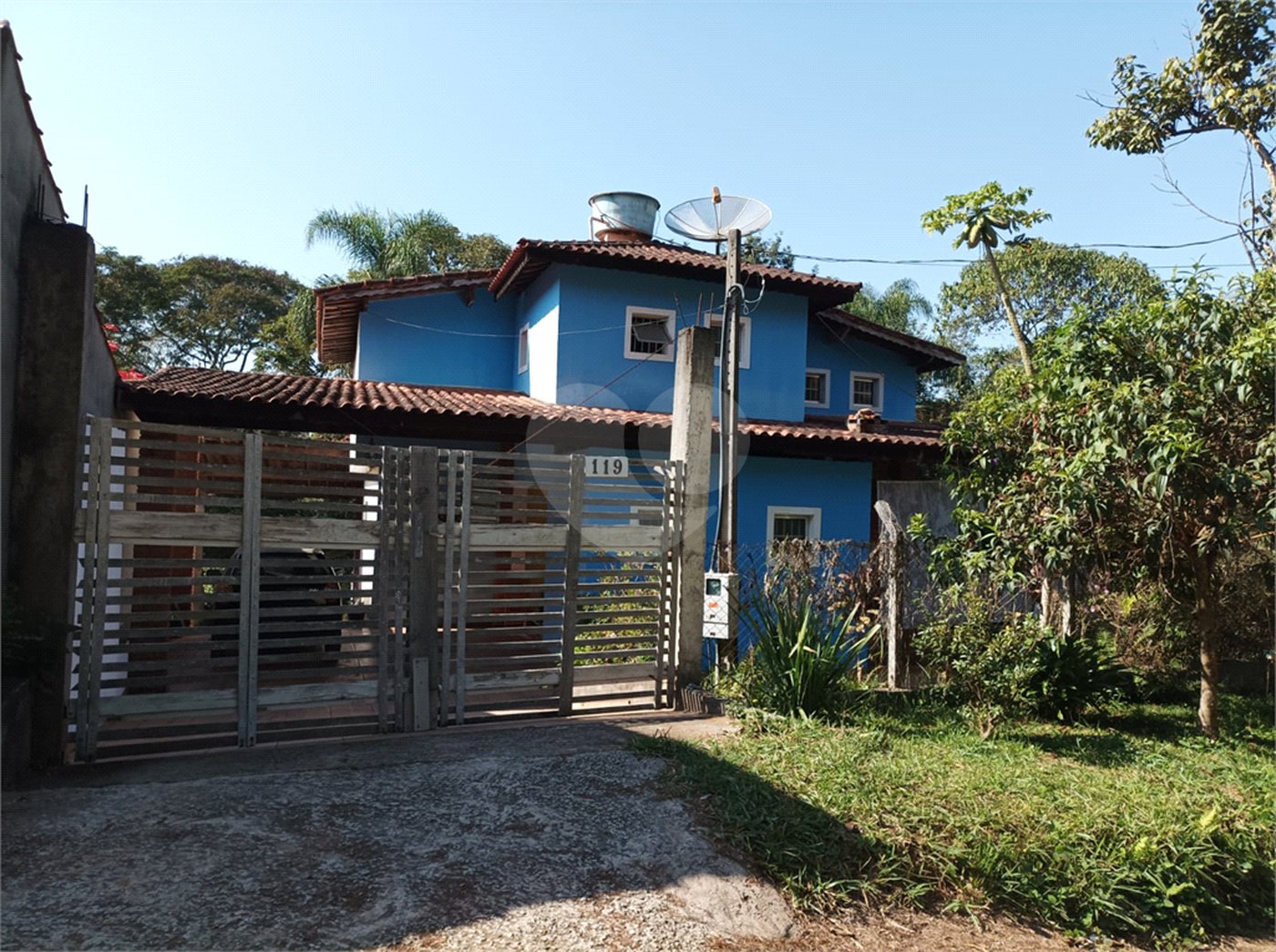 Casa à venda com 3 quartos, sendo 1 suíte,  em Jundiaizinho (terra Preta), Mairiporã, SP