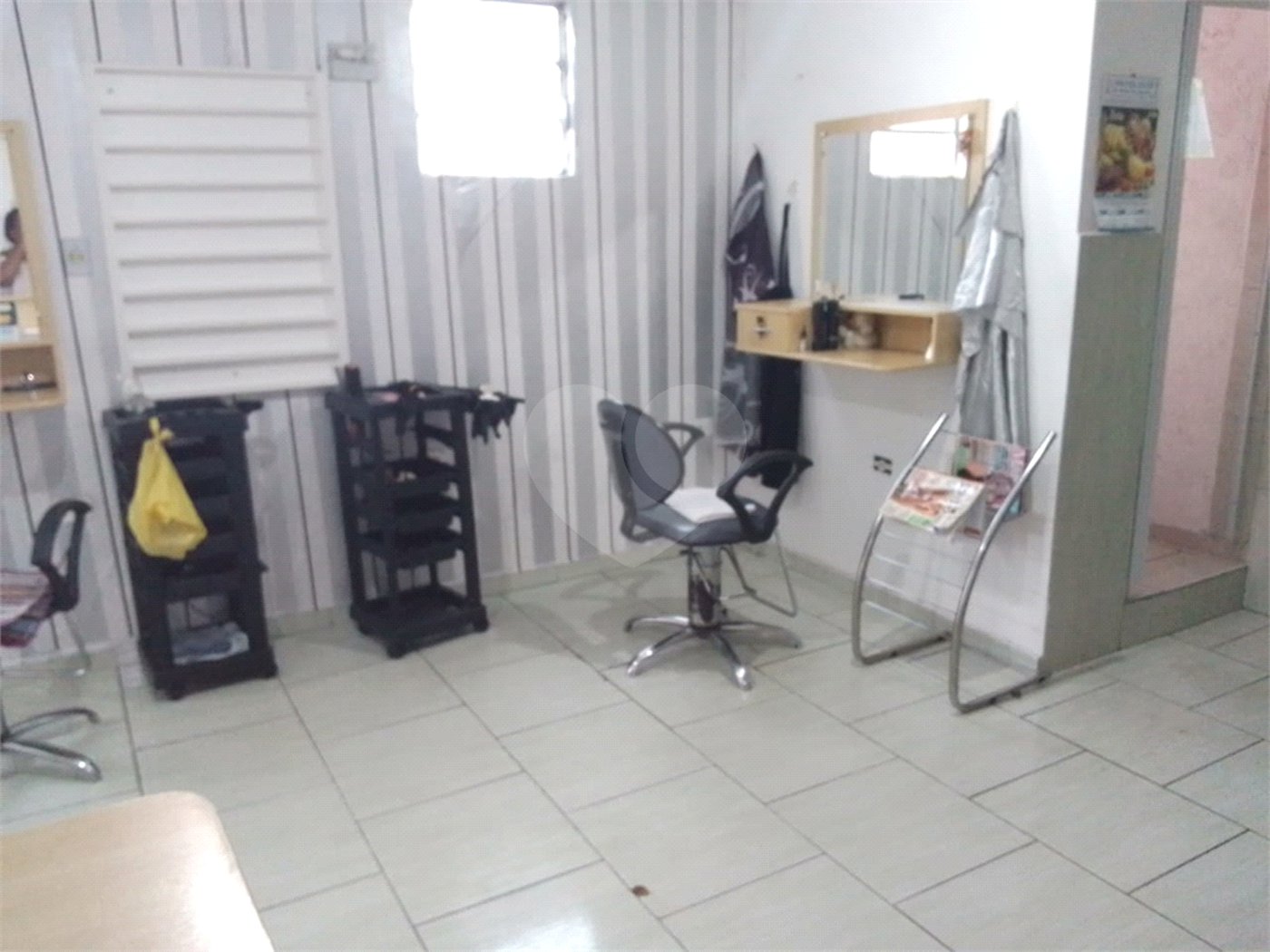 Sobrado à venda com 6 quartos em Horto, São Paulo, SP