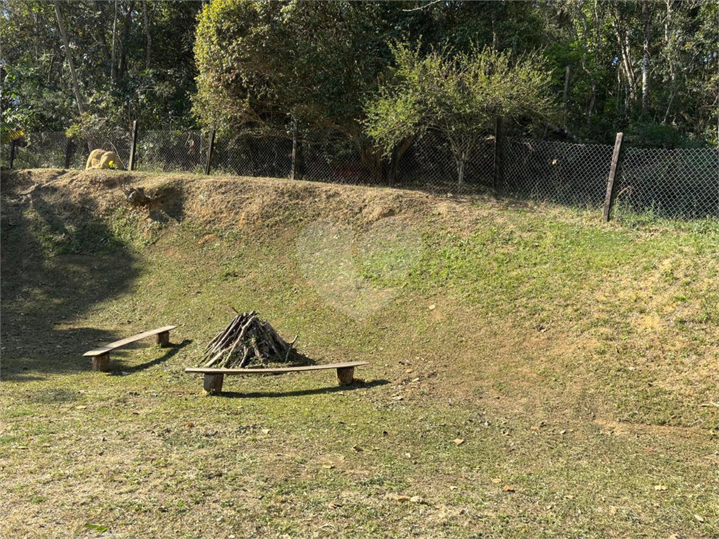 Sítio à venda com 3 suítes, em Jardim Guaçu, São Roque, SP