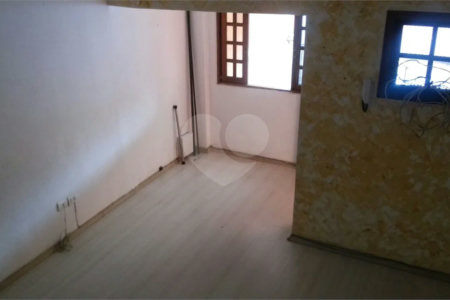Sobrado à venda com 2 quartos em Vila Mazzei, São Paulo, SP