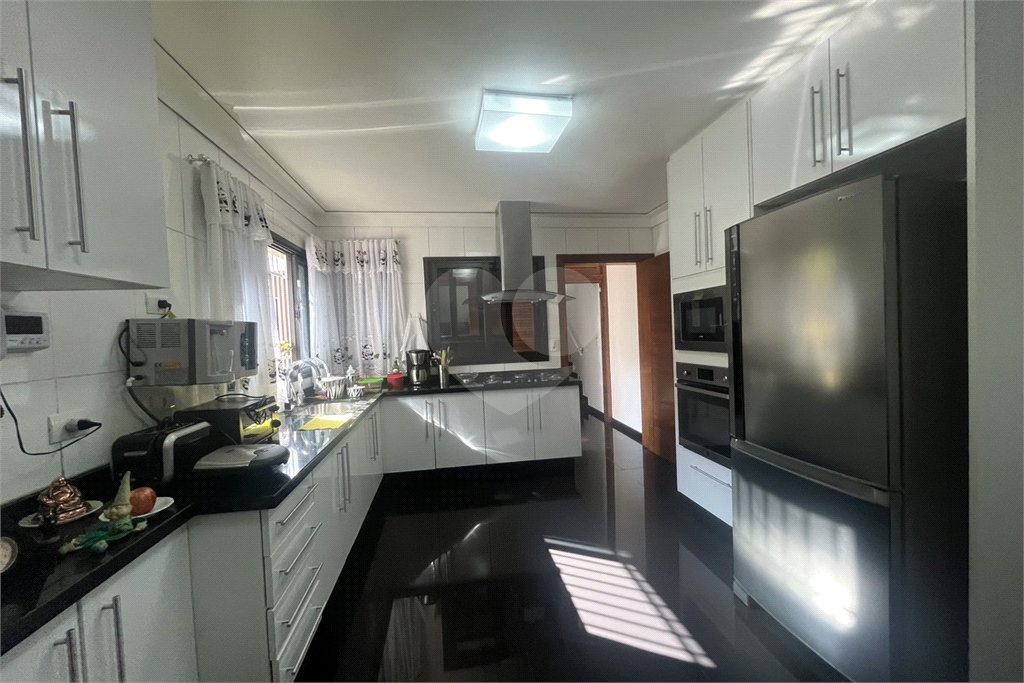 Casa à venda com 4 quartos, sendo 3 suítes, em Vila Guilherme, São Paulo, SP