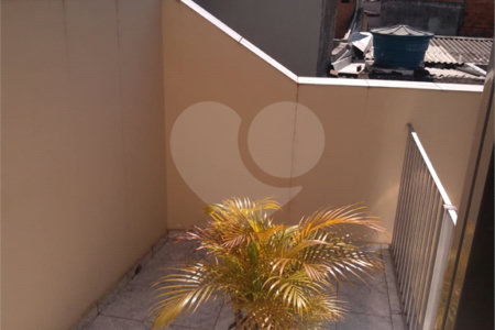 Sobrado à venda com 3 quartos em Vila Marari, São Paulo, SP