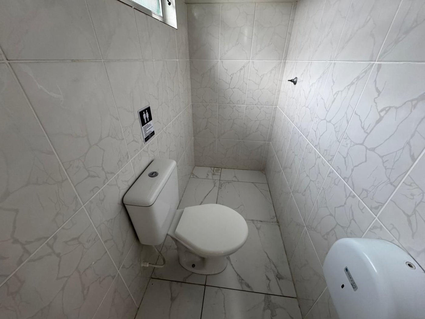 Casa com 4 dormitórios, 324 m² de área total- venda por R$ 3.200.000 ou aluguel por R$ 16.000/mês + IPTU - Aparecida - Santos/SP