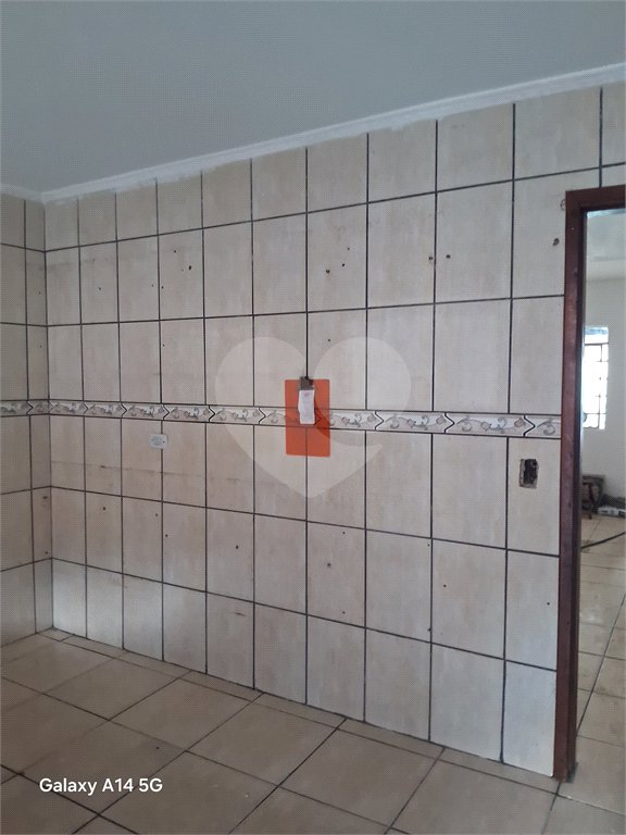 Sobrado à venda ou para alugar com 2 quartos em Vila Aimoré, São Paulo, SP