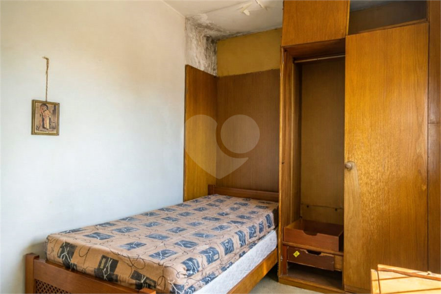 Sobrado à venda com 3 quartos, sendo 1 suíte,  em Vila Guarani, São Paulo, SP