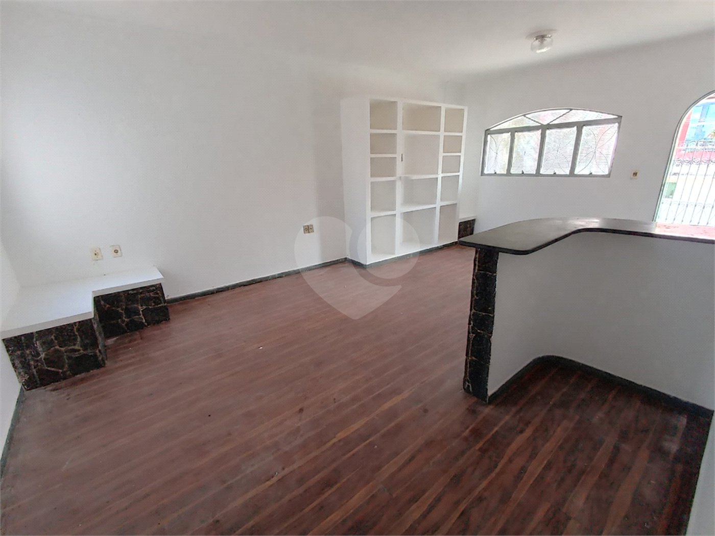 Casa à venda ou para alugar com 6 quartos, sendo 2 suítes, em Jardim Itália, Itapetininga, SP