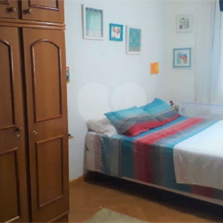 Sobrado à venda com 4 quartos em Vila Aurora (zona Norte), São Paulo, SP