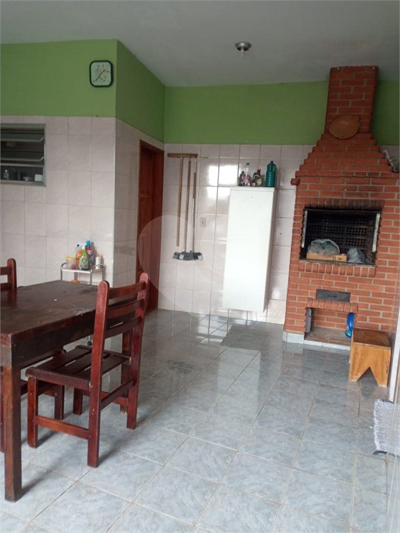 Sobrado à venda com 5 quartos em Jardim Itapuã, Sorocaba, SP