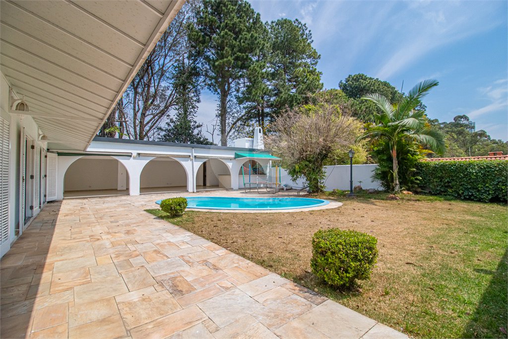 Casa Térrea à venda com 5 quartos, sendo 2 suítes, em Jardim Marajoara, São Paulo, SP