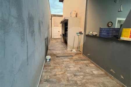 Casa à venda com 4 quartos, sendo 1 suíte, em Vila Santa Maria (vila Xavier), Araraquara, SP