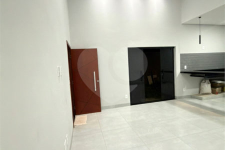 Casa à venda com 3 quartos, sendo 1 suíte, em Jardim Santa Cecília, Ribeirão Preto, SP