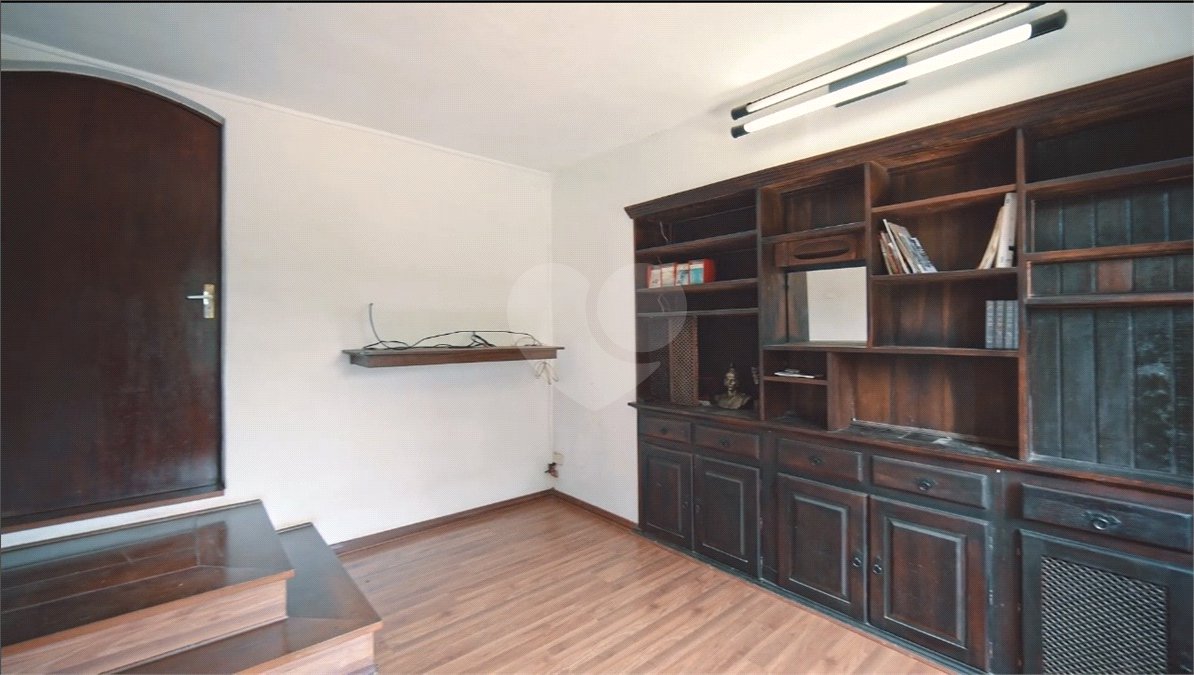 Terreno à venda com 6 quartos no condomínio Quinta dos Lagos, Cotia - SP