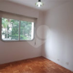 Apartamento para alugar com 3 quartos, sendo 1 suíte,  em Jardim Marajoara, São Paulo, SP