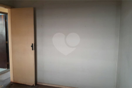 Casa à venda com 2 quartos em Campo Grande, Rio de Janeiro, RJ