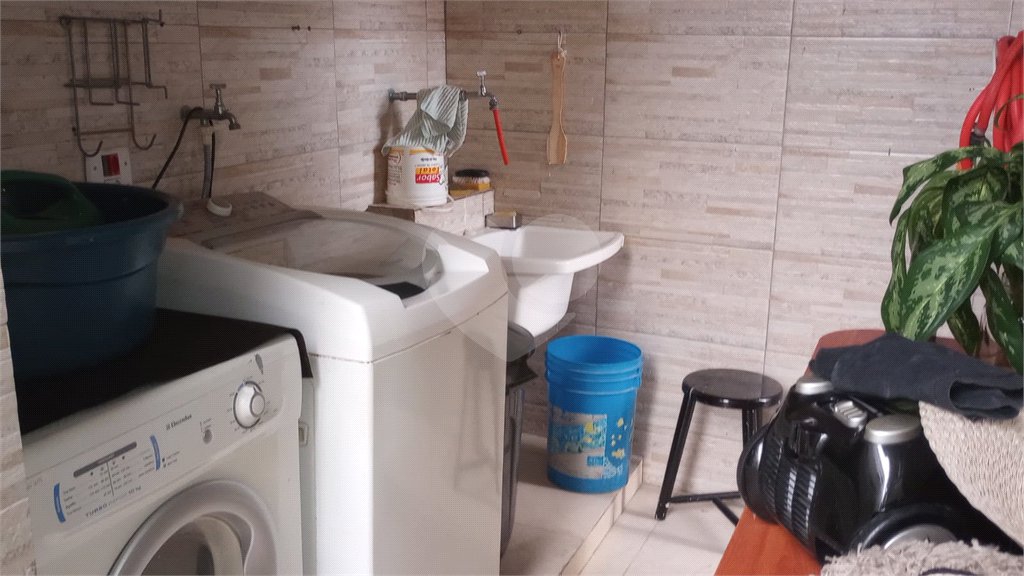 Casa à venda com 3 quartos, sendo 2 suítes,  em Jardim Monte Azul, São Paulo, SP