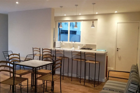 Apartamento à venda ou para alugar com 4 quartos, sendo 2 suítes,  em Vila Sônia, São Paulo, SP